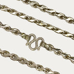 Close-up of solid silver Teardrop chain clasp and links 