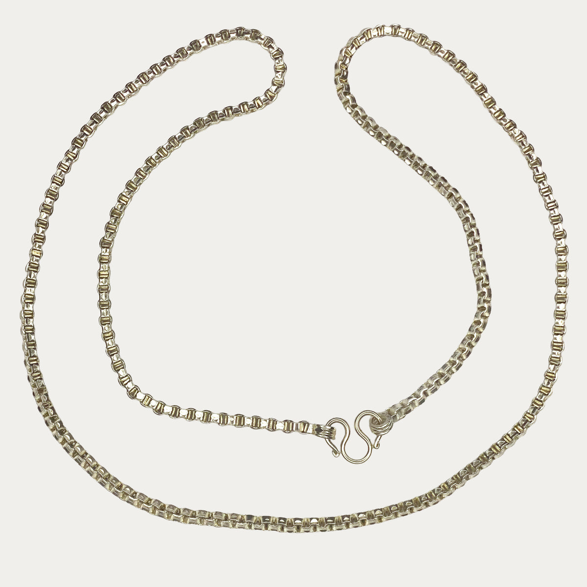 Solid silver Solid silver men’s chain, box link design, full view