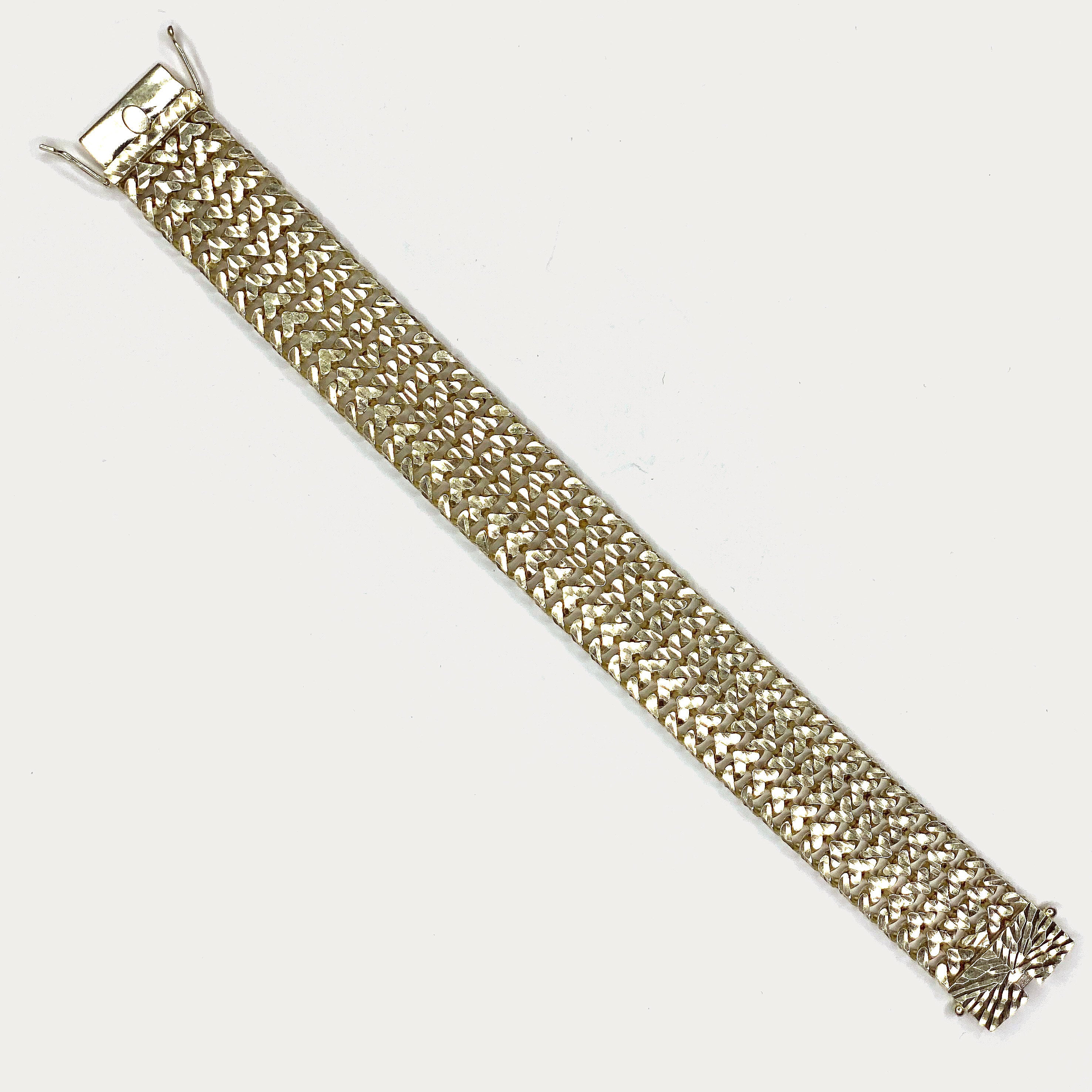 Heart Link Mesh Bracelet - Handmade Silver