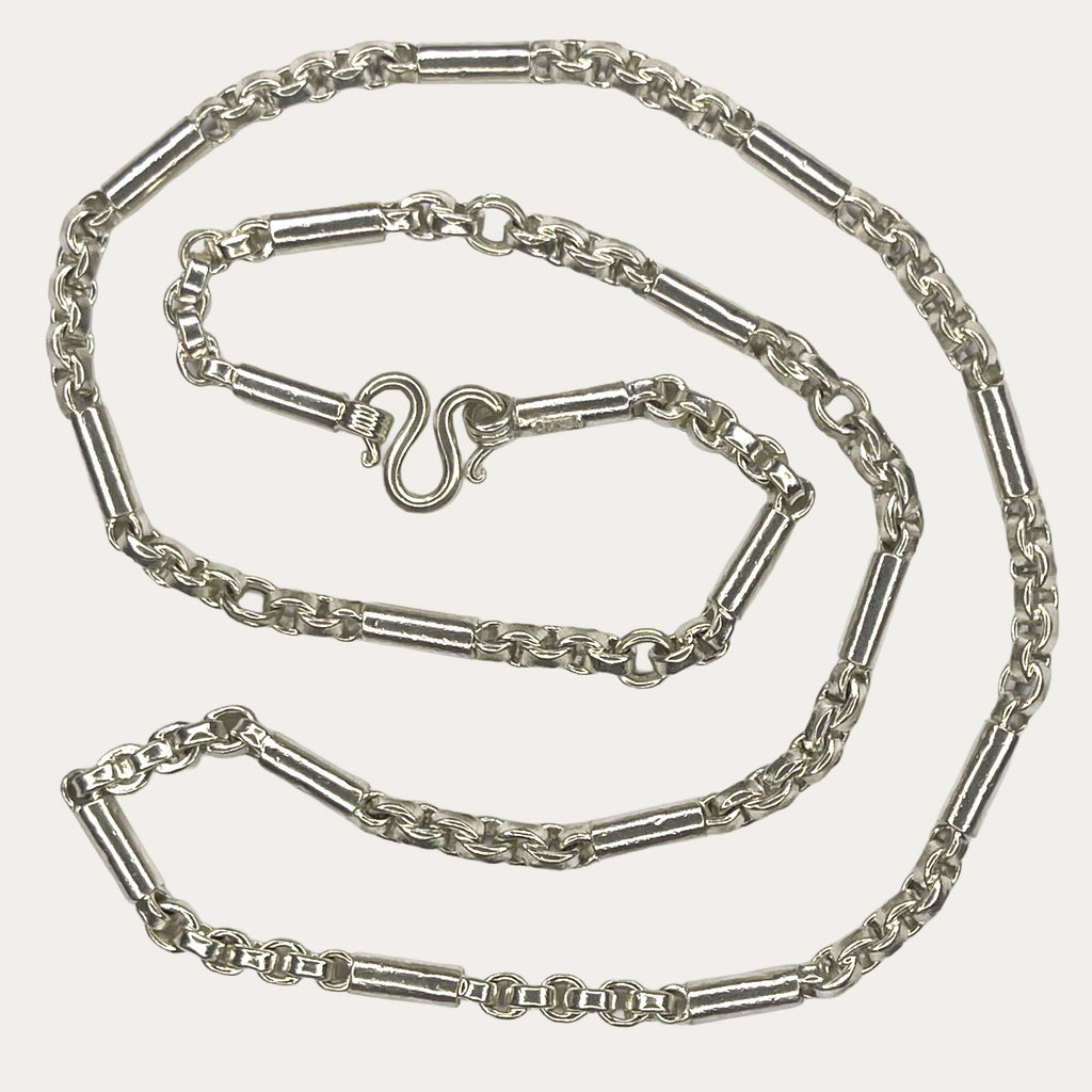 90g silver necklace. fine silver